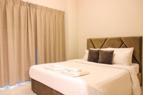 Signature Holiday Homes - Furnished 2BHK in MAG 510 Near Expo 2020